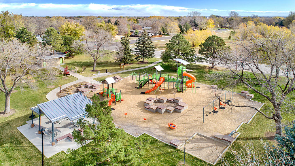 Avery Park Boxwood Photos