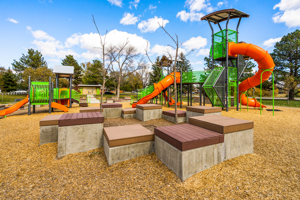 Avery Park Boxwood Photos