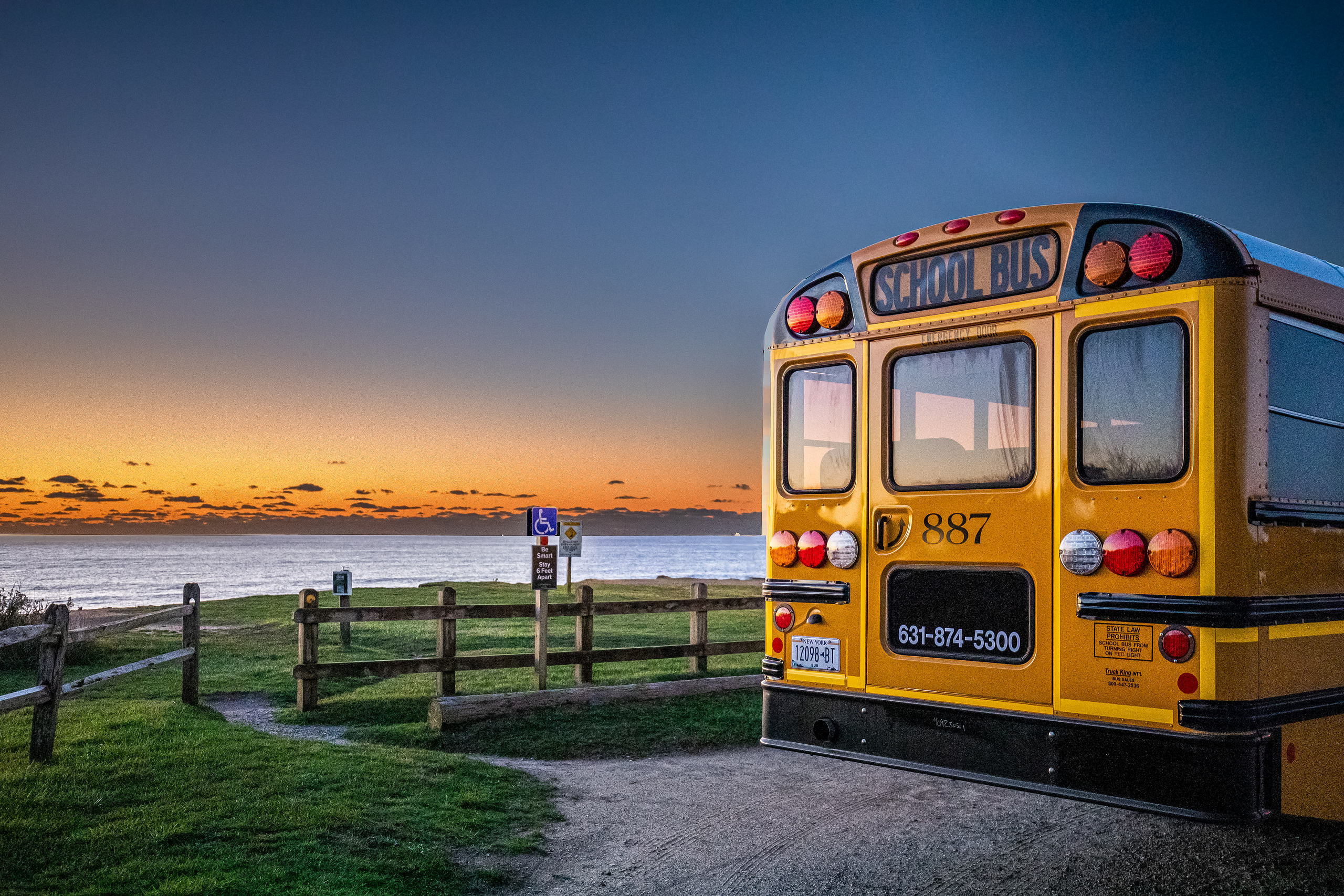Montauk Bus Montauk Sunrise Explorify3d