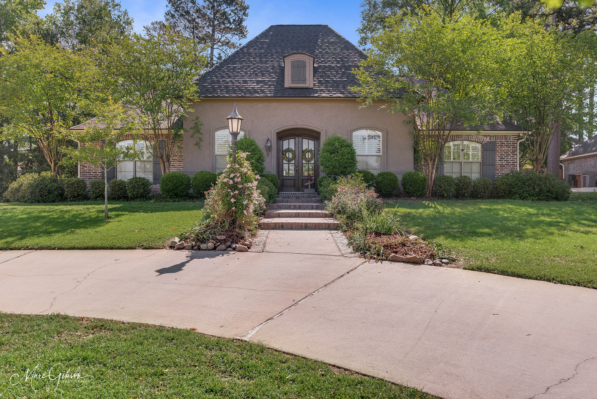 351 Dogwood South Front Marc Gibson Photography