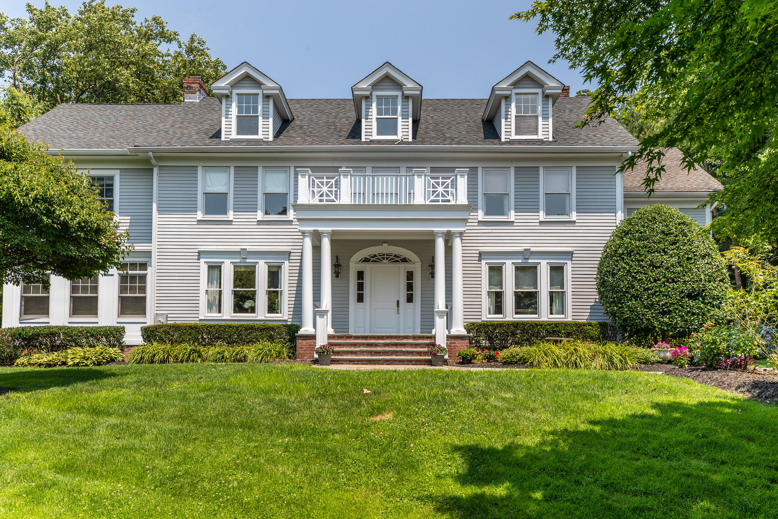 47 Duck Pond Rd, Glen Cove Aerial Media NY Productions